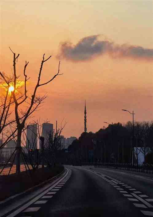 ժ밮